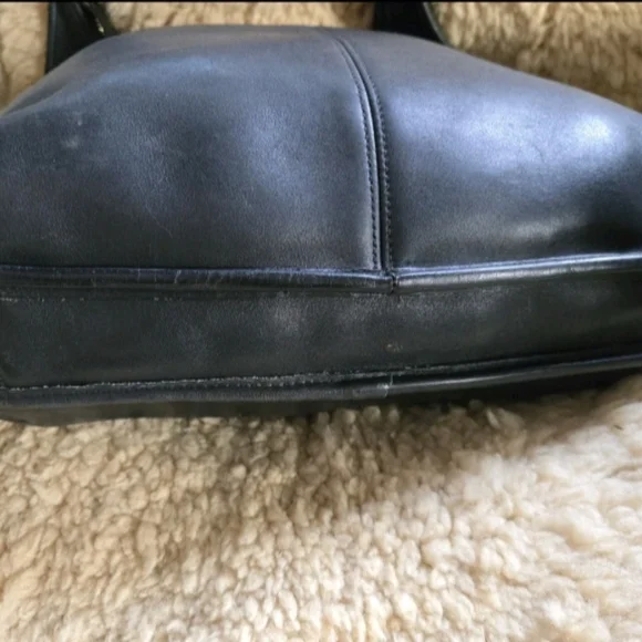 Vintage X-Large Coach Ergo 9026 In Black, Kind Of Rare - Picture 9 of 14